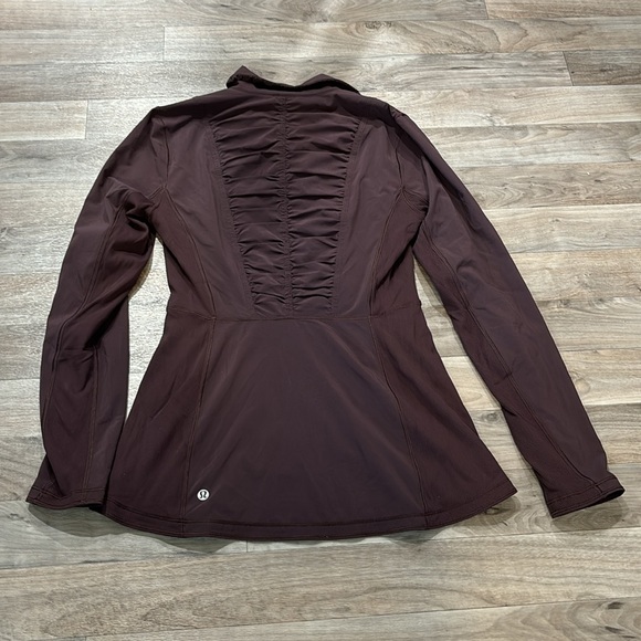 Lululemon Jacket - Picture 3 of 5